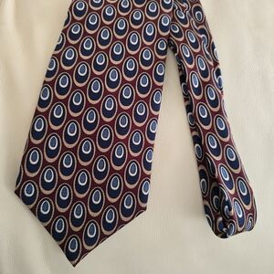 XMI Burgundy Blue Tan Patterned Silk Necktie Tie